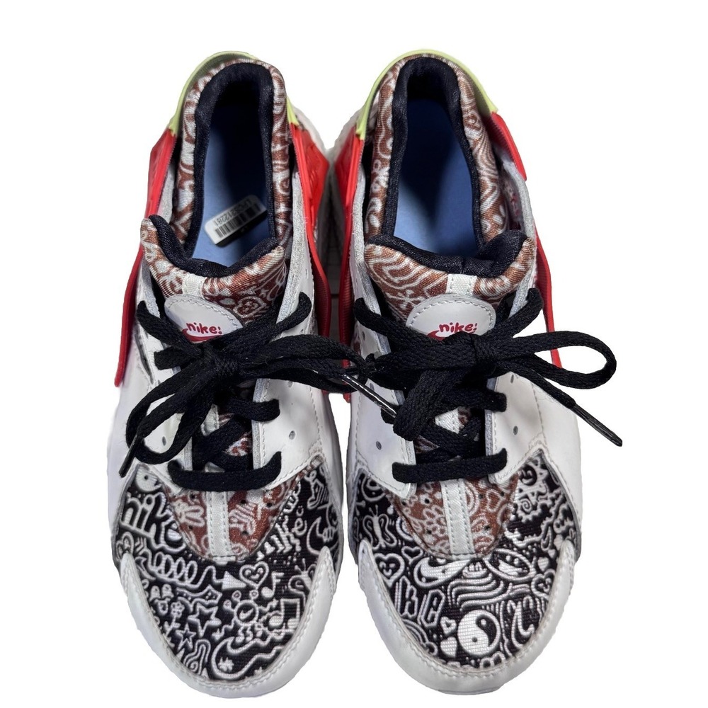 Nike Huarache Size 3YSummit White DOODLE DV2270- 100